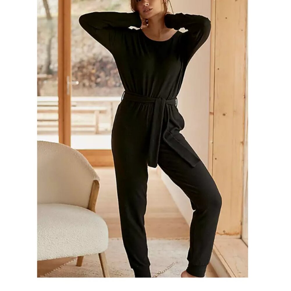 LASCANA Black Belted Long Sleeve Jogger Jumpsuit Size 4/6